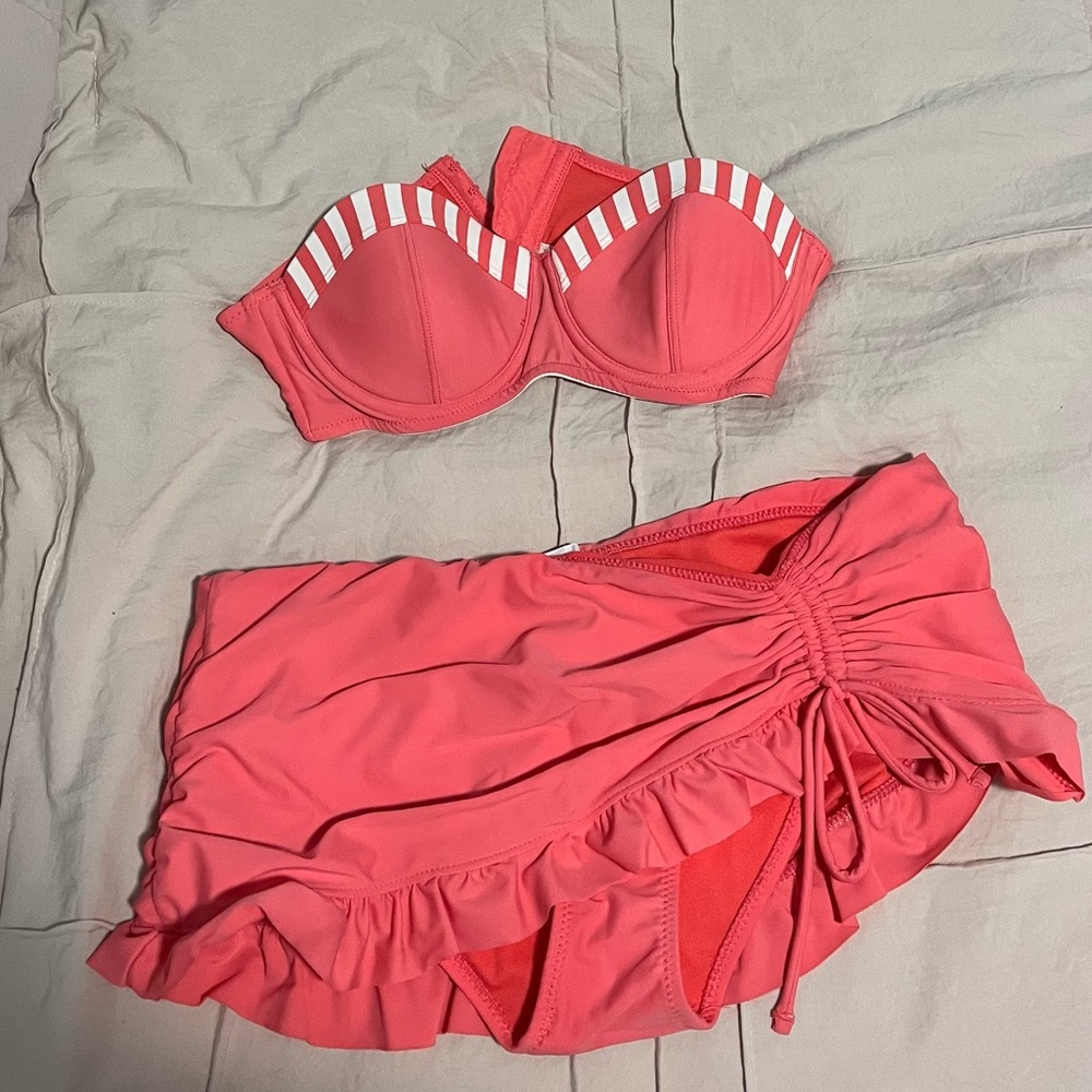 Super Cute Women’s Bikini Swim Suit, Top S & Bottom M